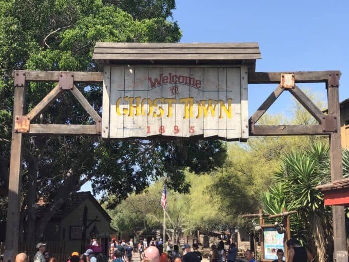 The Fabulous Knott's Berry Farm Military Discount