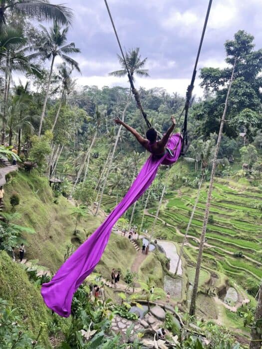 Diving Into Opportunities: A Military Spouse Spotlight